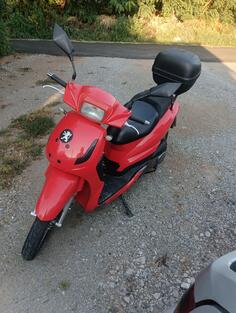Peugeot - skuter