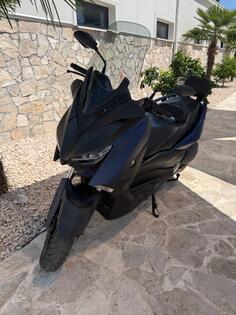Yamaha - X-Max 300