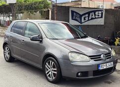 Volkswagen - Golf 5 - 2.0