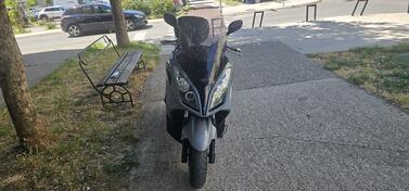 Kymco - downtown 300i
