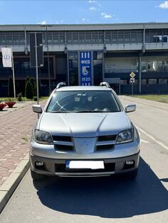 Mitsubishi - Outlander - 2.0 Benzin