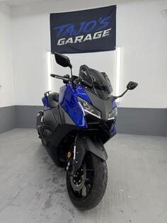 Yamaha - T max 560
