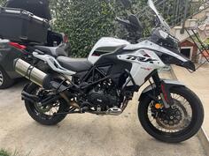 Benelli - Trk 500 x
