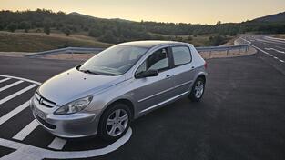 Peugeot - 307 - 2.0hdi 66kw