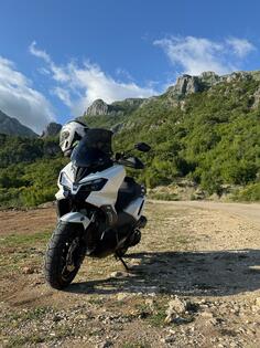 SYM - Adx 300