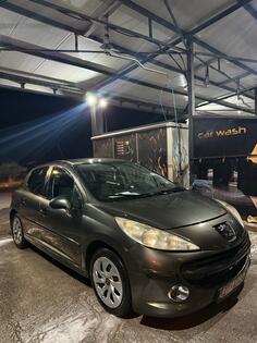 Peugeot - 208 - 1.4 hdi