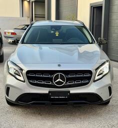 Mercedes Benz - GLA 200 - cdi