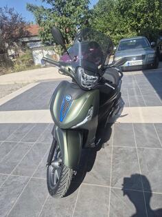 Piaggio - Beverly