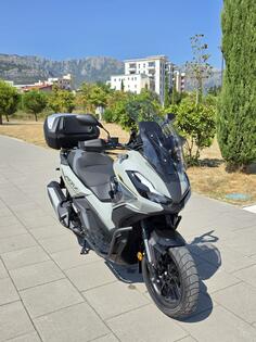 Honda - ADV 350 Special Edition