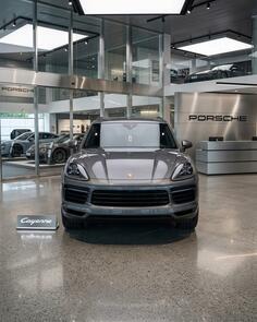 Porsche - Cayenne - 3.0V6 turbo benzin