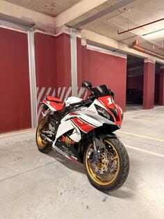 Yamaha - Yamaha R6