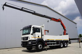 MAN - TGS 26.420 6×4 / kamion sa ravnom platformom / Fassi F215A.2.24 / rotator / daljinski uprav...