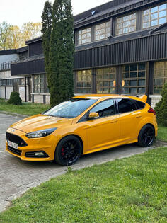 Ford - Focus - ST