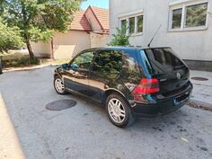 Volkswagen - Golf 4 - 1.6 benz 16V