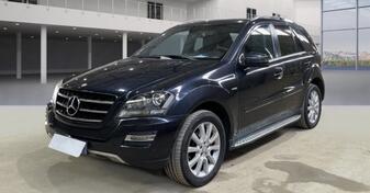 Mercedes Benz - ML 300 - 300CDI-09/2011