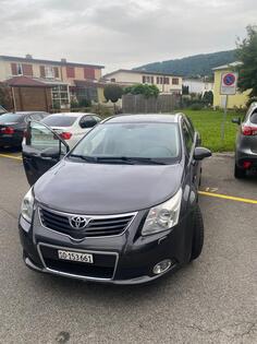 Toyota - Avensis - 2.2