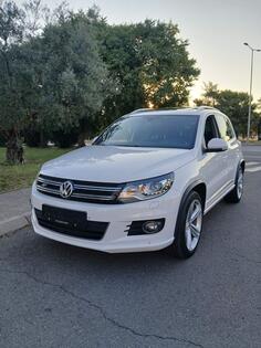 Volkswagen - Tiguan - 20Tdi