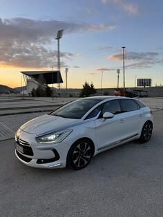 Citroen - DS5