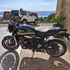Kawasaki - Z900RS