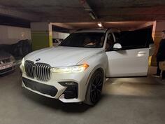 BMW - X7 - 4,4 benzin