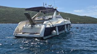 Sunseeker - Martinique 42