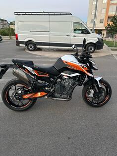KTM - Duke 790