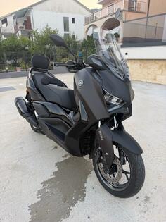Yamaha - Xmax tech max+