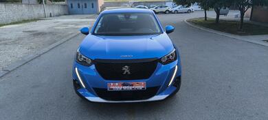 Peugeot - 2008 - 1.2VTI