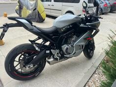 CFMoto - 675srr