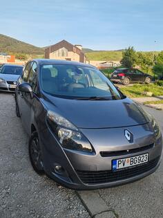 Renault - Scenic - 1.5 DCI