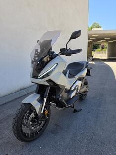 Honda - XADV 750