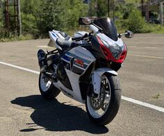 Suzuki - GSX-R