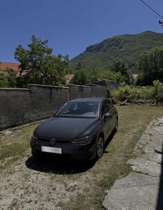 Volkswagen - Golf 8 - 2.0 TDI