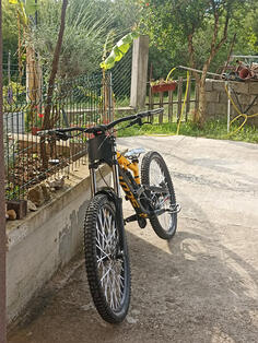 Scott - fr 720
