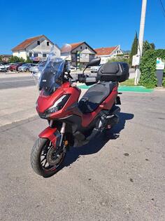Honda - ADV 350