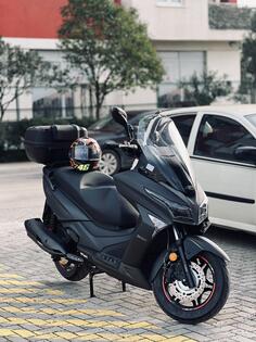 Kymco - Xtown
