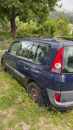 Renault - Espace - 1.9 88 kw