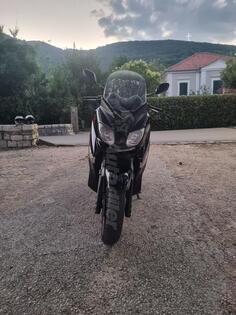 Yamaha - Yamaha X-MAX 2012
