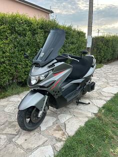 Kymco - Xciting
