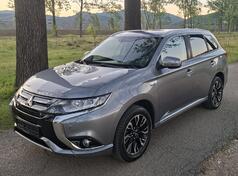 Mitsubishi - Outlander - PlugIn Hybrid