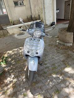 Piaggio - Vespa GTS 300
