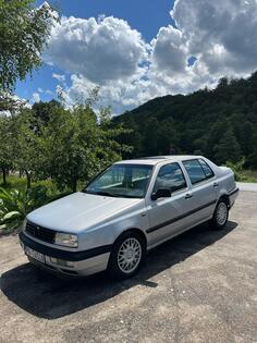 Volkswagen - Vento - 1.9td
