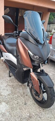 Yamaha - Xmax 300