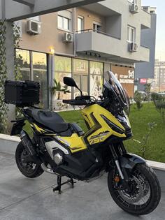 Honda - X-adv