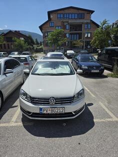 Volkswagen - Passat - B7