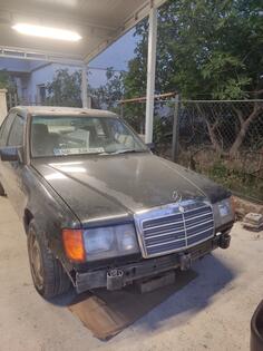 U djelovima Mercedes Benz - 250 W124