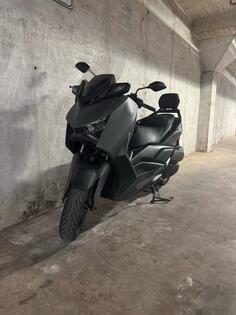 Yamaha - Xmax