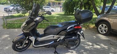 Yamaha - XMAX 125