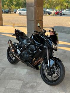 Kawasaki - Z750