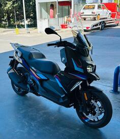 BMW - C400X